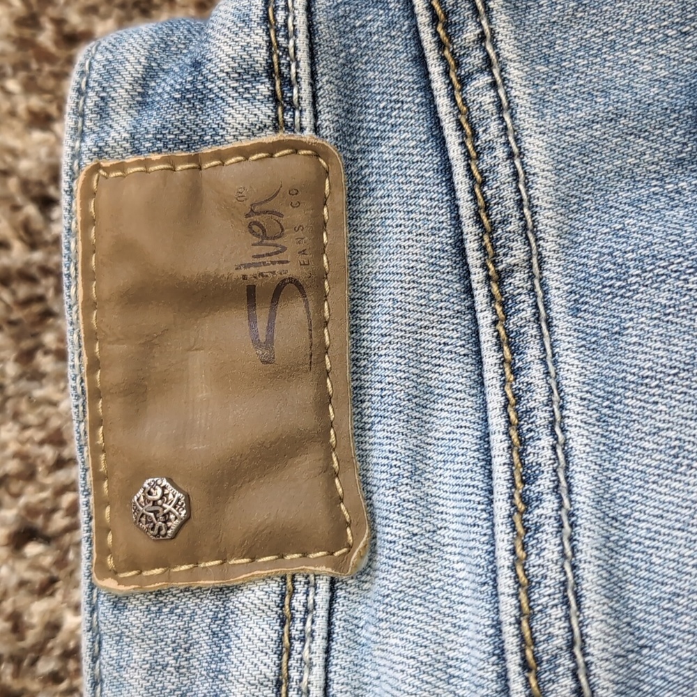 Silver Jeans Boyfriend Super Stretch  Size 26x29 Distressed - Picture 11 of 11